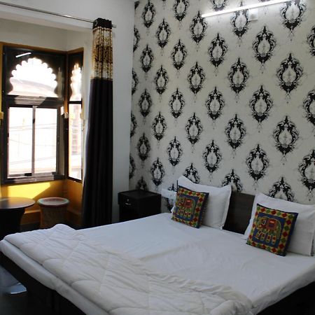 Hill Paradise Home Stay 烏代浦 外观 照片