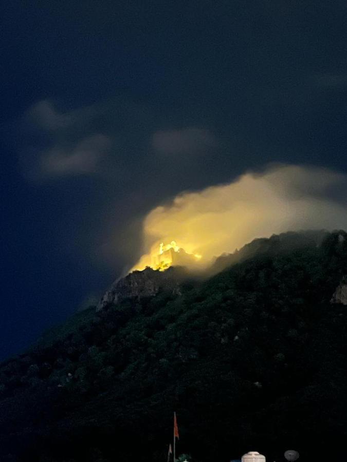 Hill Paradise Home Stay 烏代浦 外观 照片